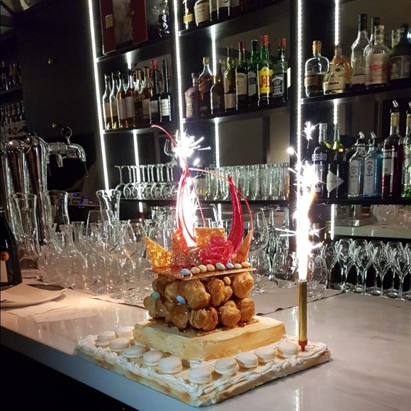 Meet the Posher Other - Meet your Posher, Morenike